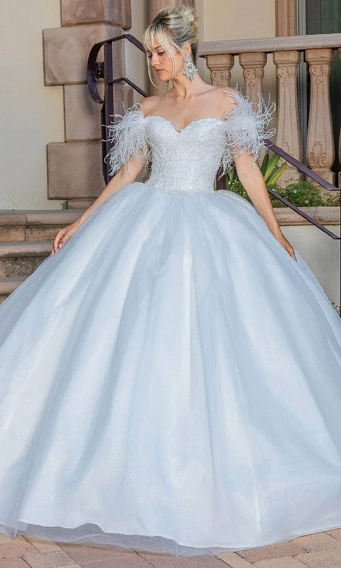 Dancing Queen 0243 - Feather Detailed Sweetheart Neck Ballgown