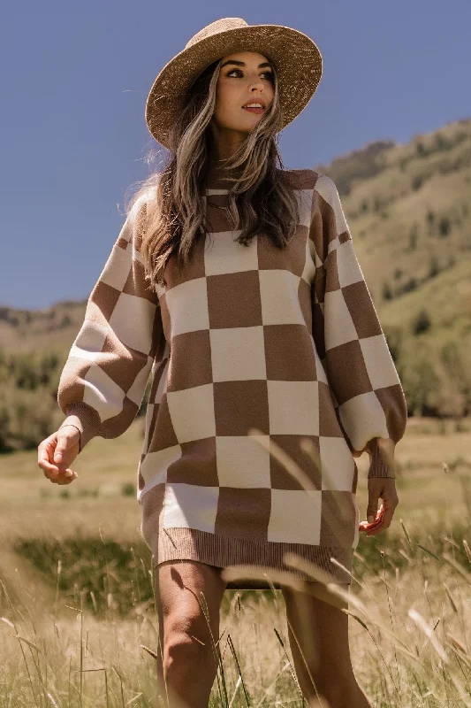 Mattie Checkered Sweater Dress | Taupe