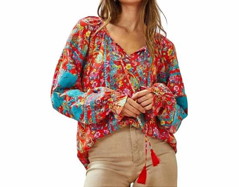 Long Sleeves Embroidery Top Blouse In Turquoise