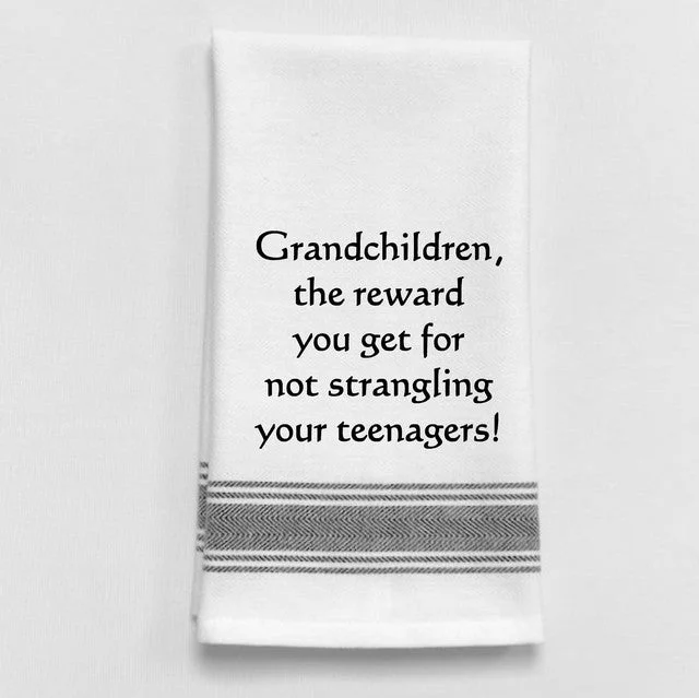 Kitchen Towel "Grandchildren the Reward"