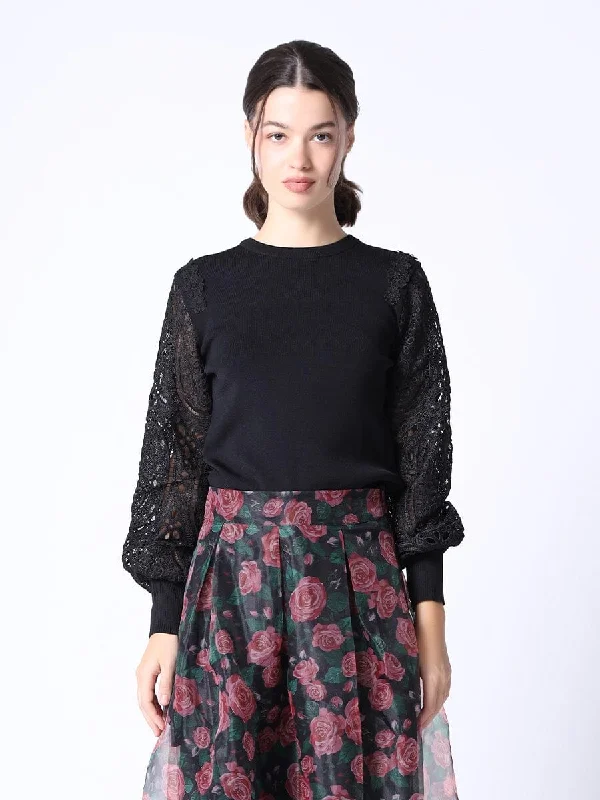 Embroidery Punched Long Sleeves Comfort Knittd Top